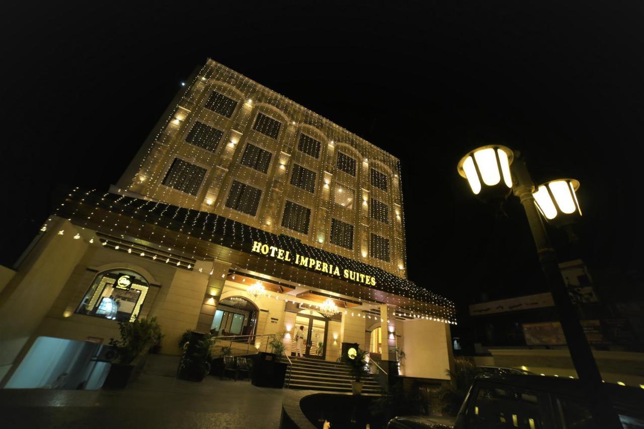 Hotel Imperia Suites Джаландхар Экстерьер фото