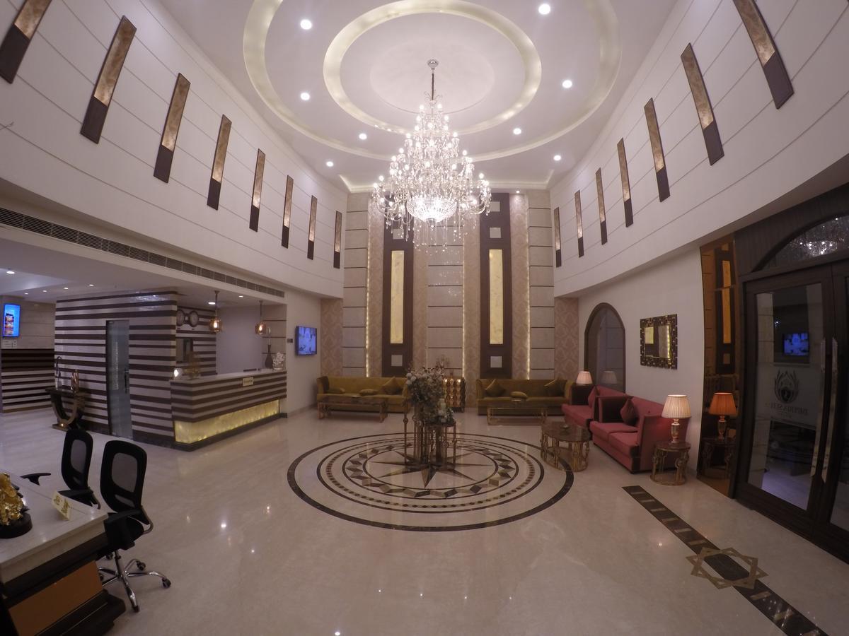 Hotel Imperia Suites Джаландхар Экстерьер фото